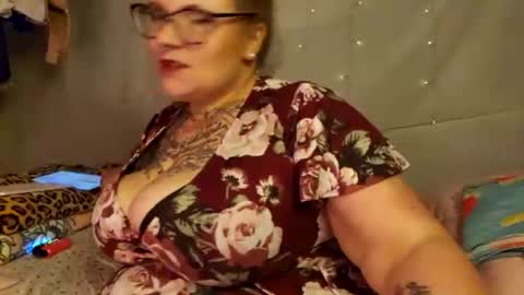 Snapshot of briebaby88 chatting on 7, 7, 2026 Leela Marie xo online show from 7, 7, 2026