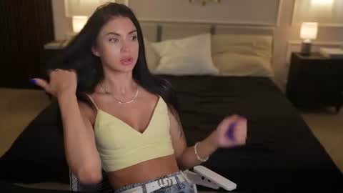 Diamonds Girls online show from 26, 6, 2026