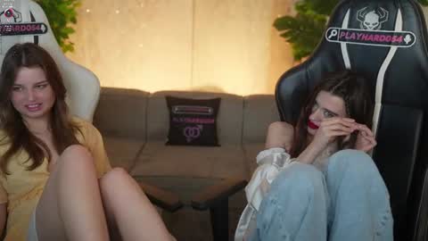 Diamonds Girls online show from 28, 6, 2026