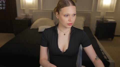 Diamonds Girls online show from 7, 7, 2026