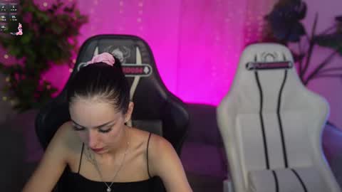 Diamonds Girls online show from 10, 7, 2026