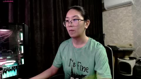 Snapshot of brightssmiles chatting on 29, 1, 2025 Aisha online show from 29, 1, 2025