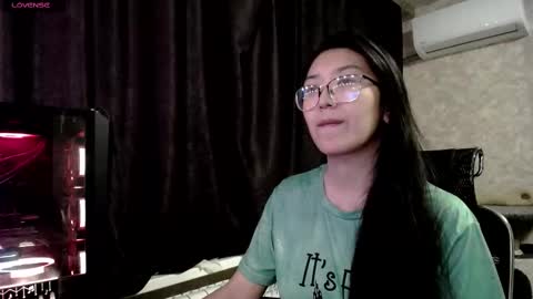 Snapshot of brightssmiles chatting on 13, 2, 2025 Aisha online show from 13, 2, 2025