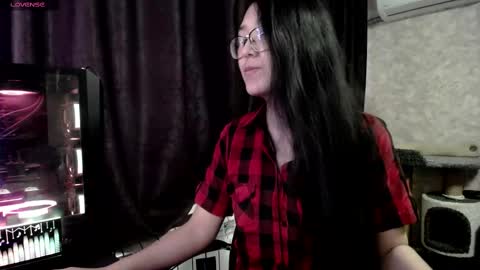 Snapshot of brightssmiles chatting on 24, 2, 2025 Aisha online show from 24, 2, 2025