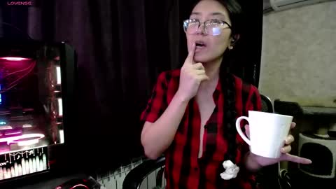 Snapshot of brightssmiles chatting on 26, 2, 2025 Aisha online show from 26, 2, 2025