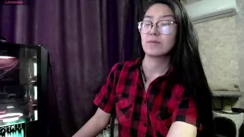 Snapshot of brightssmiles chatting on 27, 2, 2025 Aisha online show from 27, 2, 2025