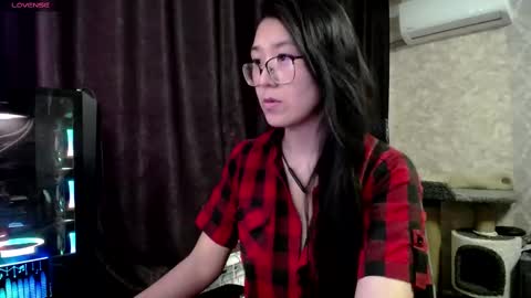 Snapshot of brightssmiles chatting on 28, 2, 2025 Aisha online show from 28, 2, 2025