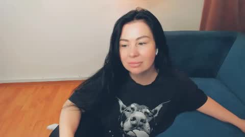 brilliantegirl_ online show from 2, 5, 2026