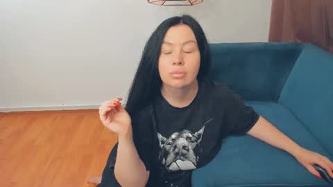 brilliantegirl_ online show from 4, 7, 2026