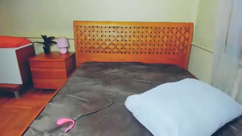 brilliantegirl_ online show from 29, 7, 2026