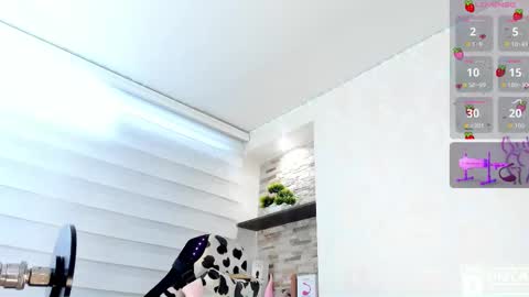 Snapshot of brisa_white69 chatting on 15, 9, 2025 brisa online show from 15, 9, 2025