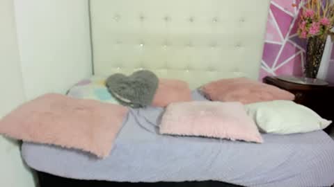 Snapshot of brisahott chatting on 14, 2, 2025 Brisa online show from 14, 2, 2025