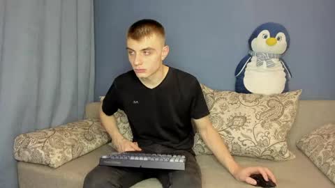 bristlebback online show from 18, 5, 2026