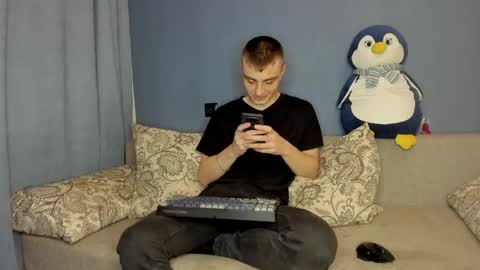 bristlebback online show from 19, 5, 2026