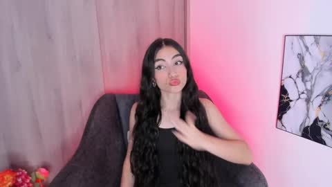 britany lenox online show from 28, 9, 2025