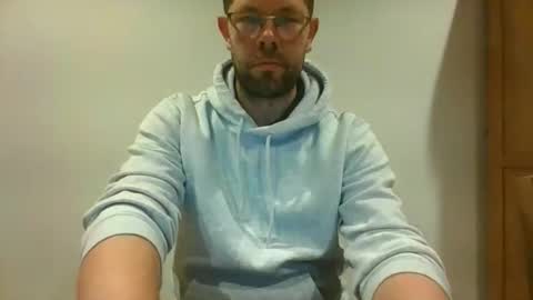 britguy6985 online show from 15, 9, 2025
