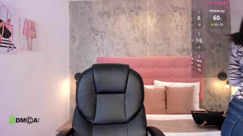 Snapshot of brithanycollins chatting on 19, 9, 2025 Brithany online show from 19, 9, 2025