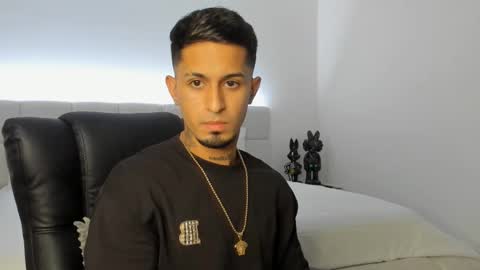 brody_dallas1 online show from 3, 3, 2025