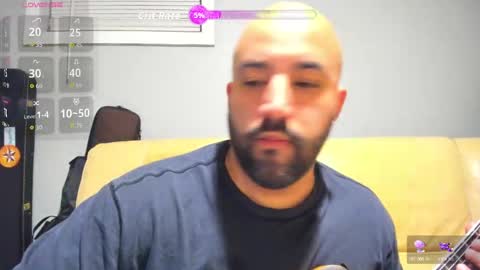 Snapshot of brokenmike31 chatting on 12, 10, 2025 Brokenmike online show from 12, 10, 2025