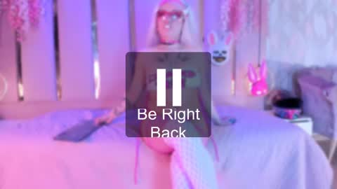     online show from 17, 10, 2025