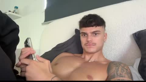 BrooklynTay online show from 1, 5, 2026