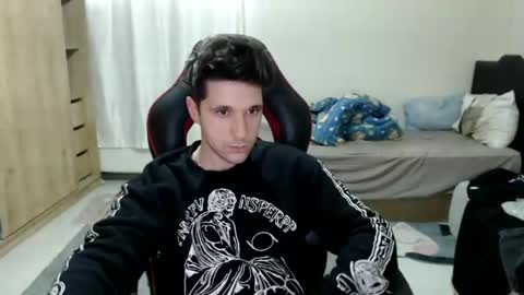 Snapshot of brownhaiir chatting on 3, 12, 2024 brownhaiir online show from 3, 12, 2024