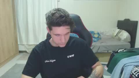 Snapshot of brownhaiir chatting on 28, 1, 2025 brownhaiir online show from 28, 1, 2025