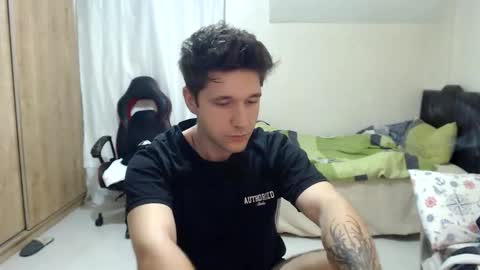 Snapshot of brownhaiir chatting on 16, 9, 2025 brownhaiir online show from 16, 9, 2025