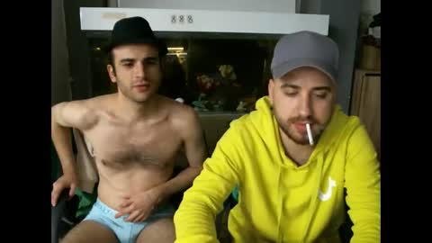 Snapshot of brownhaiir chatting on 19, 10, 2025 brownhaiir online show from 19, 10, 2025