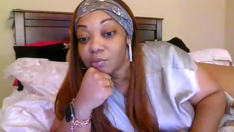 brownroundrenee online show from 9, 10, 2025