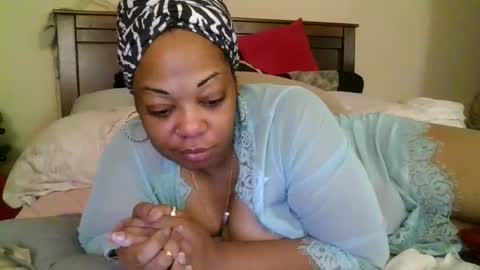 brownroundrenee online show from 26, 2, 2026