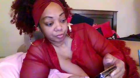 brownroundrenee online show from 25, 7, 2026