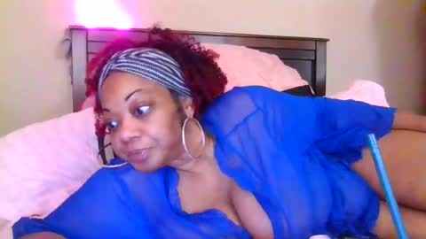 brownroundrenee online show from 27, 7, 2026