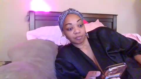 brownroundrenee online show from 7, 8, 2026
