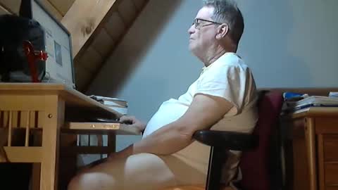 Snapshot of brubar chatting on 30, 4, 2026 brubar online show from 30, 4, 2026