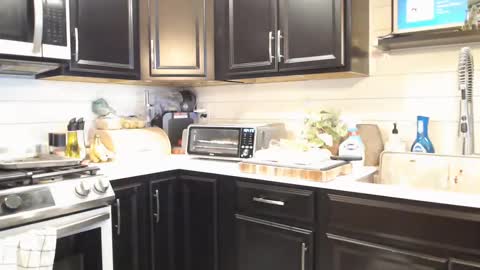 Bruce online show from 16, 9, 2025