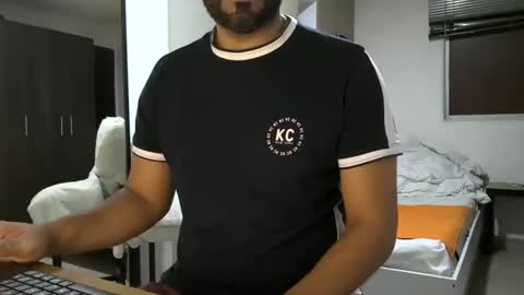 Snapshot of bruce_bigg chatting on 6, 1, 2025 Bruce online show from 6, 1, 2025