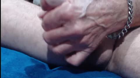 Snapshot of brucebrown2 chatting on 22, 12, 2024 Bruce Brown online show from 22, 12, 2024