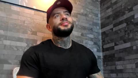 Snapshot of brucedallas chatting on 11, 1, 2026 brucedallas online show from 11, 1, 2026