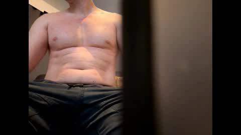 brucelogan80 online show from 12, 10, 2025