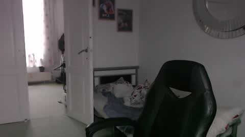 Bruce online show from 18, 1, 2025