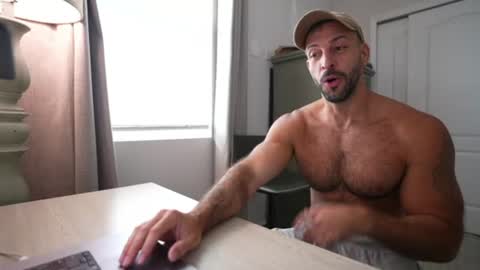 onlyfans BRUCESTRYKER online show from 27, 7, 2026