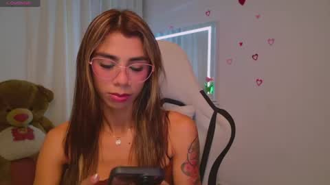 SARAH  online show from 9, 7, 2026