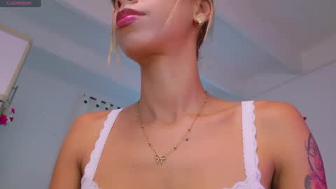 SARAH  online show from 4, 8, 2026