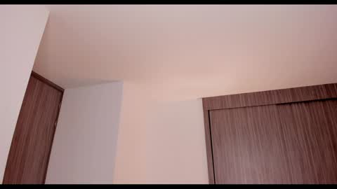     online show from 18, 1, 2025