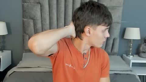 Snapshot of bruno_bellini chatting on 27, 11, 2025 Bruno Bellini online show from 27, 11, 2025