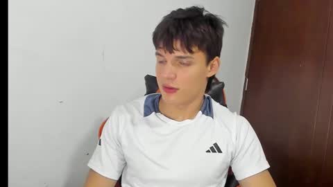 Snapshot of bruno_bellini chatting on 13, 2, 2026 Bruno Bellini online show from 13, 2, 2026