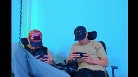 Snapshot of bruno_wild chatting on 9, 9, 2025 Bruno wild online show from 9, 9, 2025