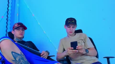 Snapshot of bruno_wild chatting on 4, 10, 2025 Bruno wild online show from 4, 10, 2025