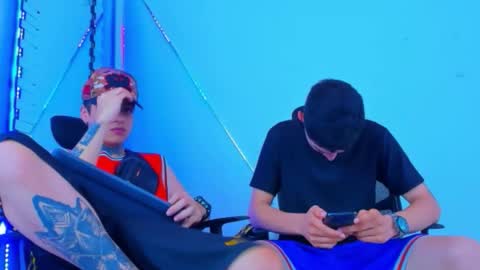 Snapshot of bruno_wild chatting on 17, 10, 2025 Bruno wild online show from 17, 10, 2025